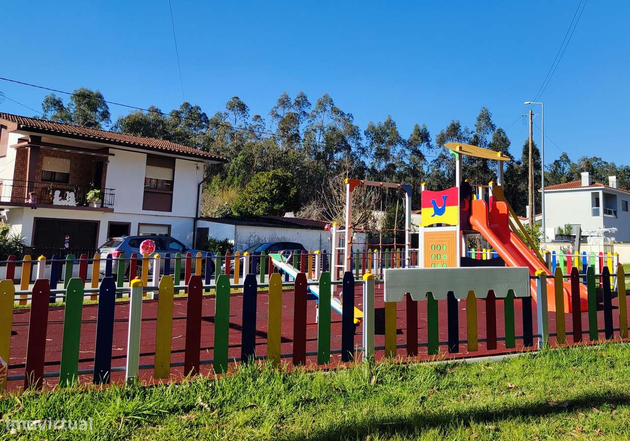 Lote de terreno em São Martinho da Gândara - Grande imagem: 2/3