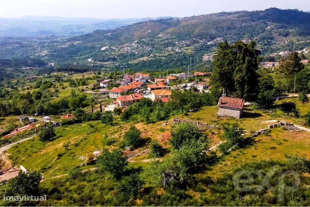 MORADIA T3 + CAPELA | INVESTIMENTO TURISMO - MARAVILHOSAS VISTAS - Grande imagem: 3/16