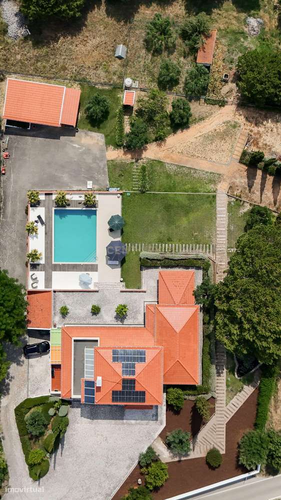 Propriedade Única com Piscina, Lago e Produção de Azeite-9