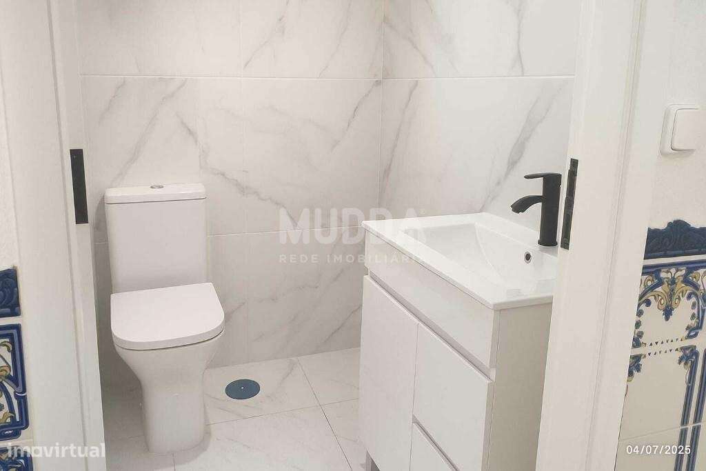 Moradia Térrea Renovada com 2 Quartos + 2 Escritório e Excelente Expos-8