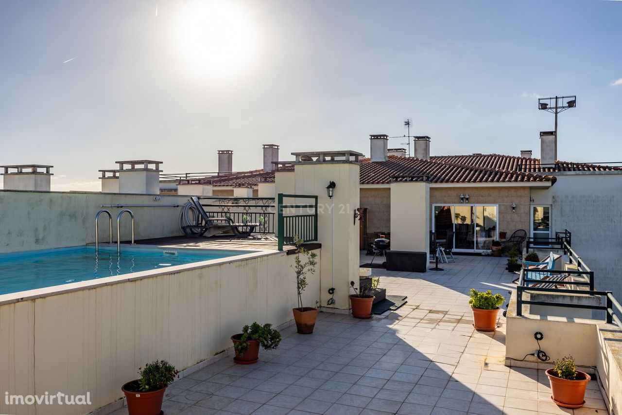 PENTHOUSE  - c/ TERRAÇO E PISCINA PRIVADA