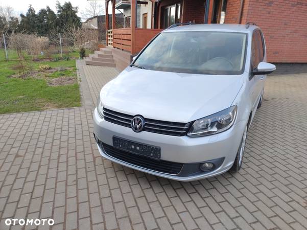 Volkswagen Touran 2.0 TDI DPF DSG MATCH - 2