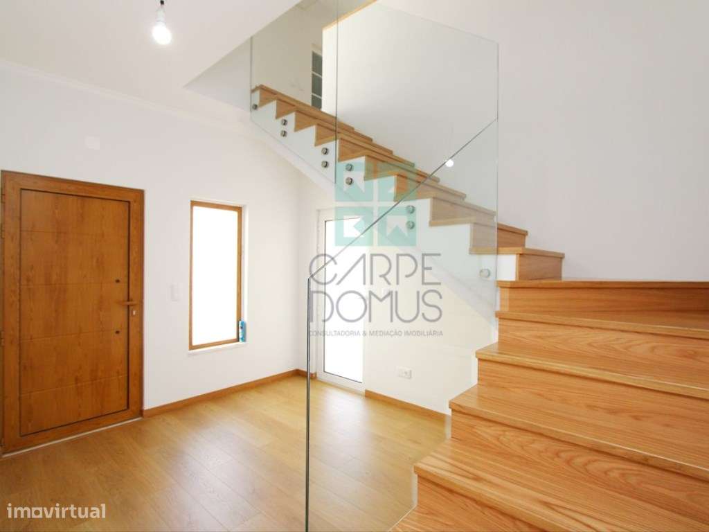 Excelente nova moradia T5 com piscina, em lote 7580m2, em Alpiarça,...-10
