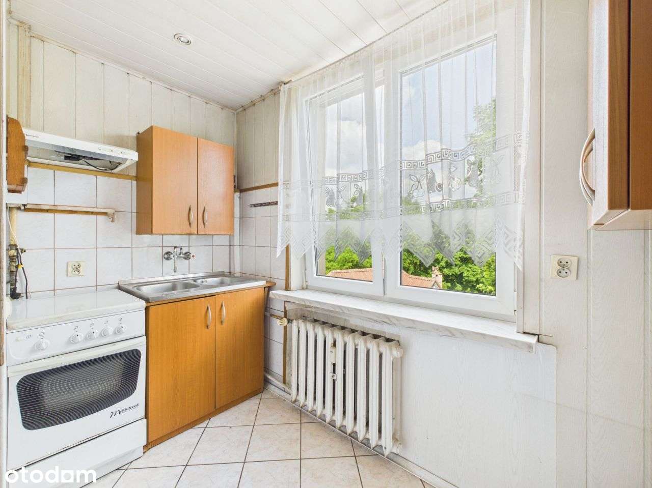 Nowa Cena !!! 3- pokojowe Mieszkanie w spokojnej o-5