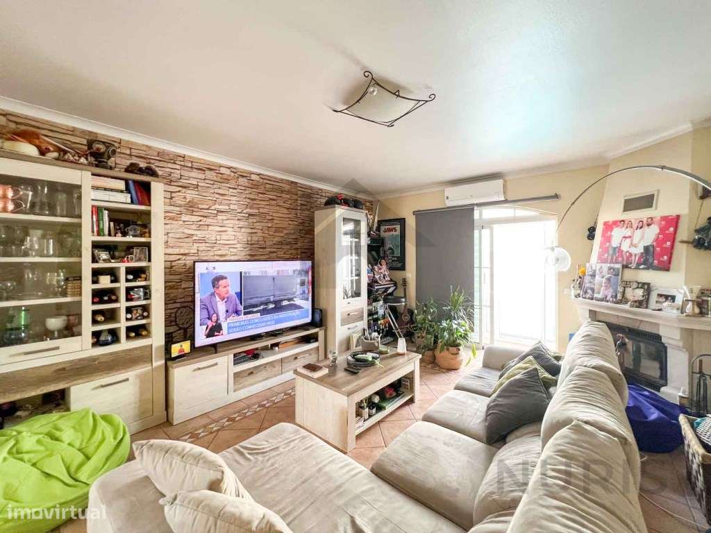 Moradia T3 com piscina para venda em Lagos-10