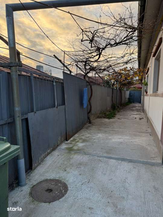 Casa de vanzare – Zona Mazepa, Galati-0