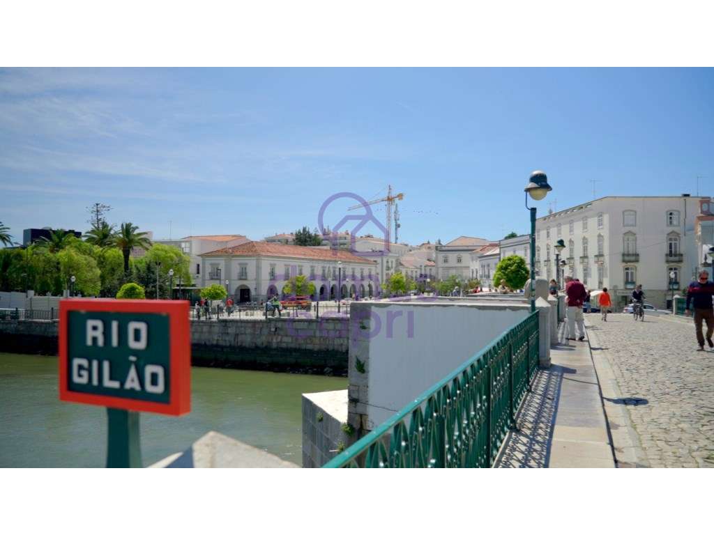 Moradia T2+1 com Quintal em Mato Santo Espírito - Tavira-32