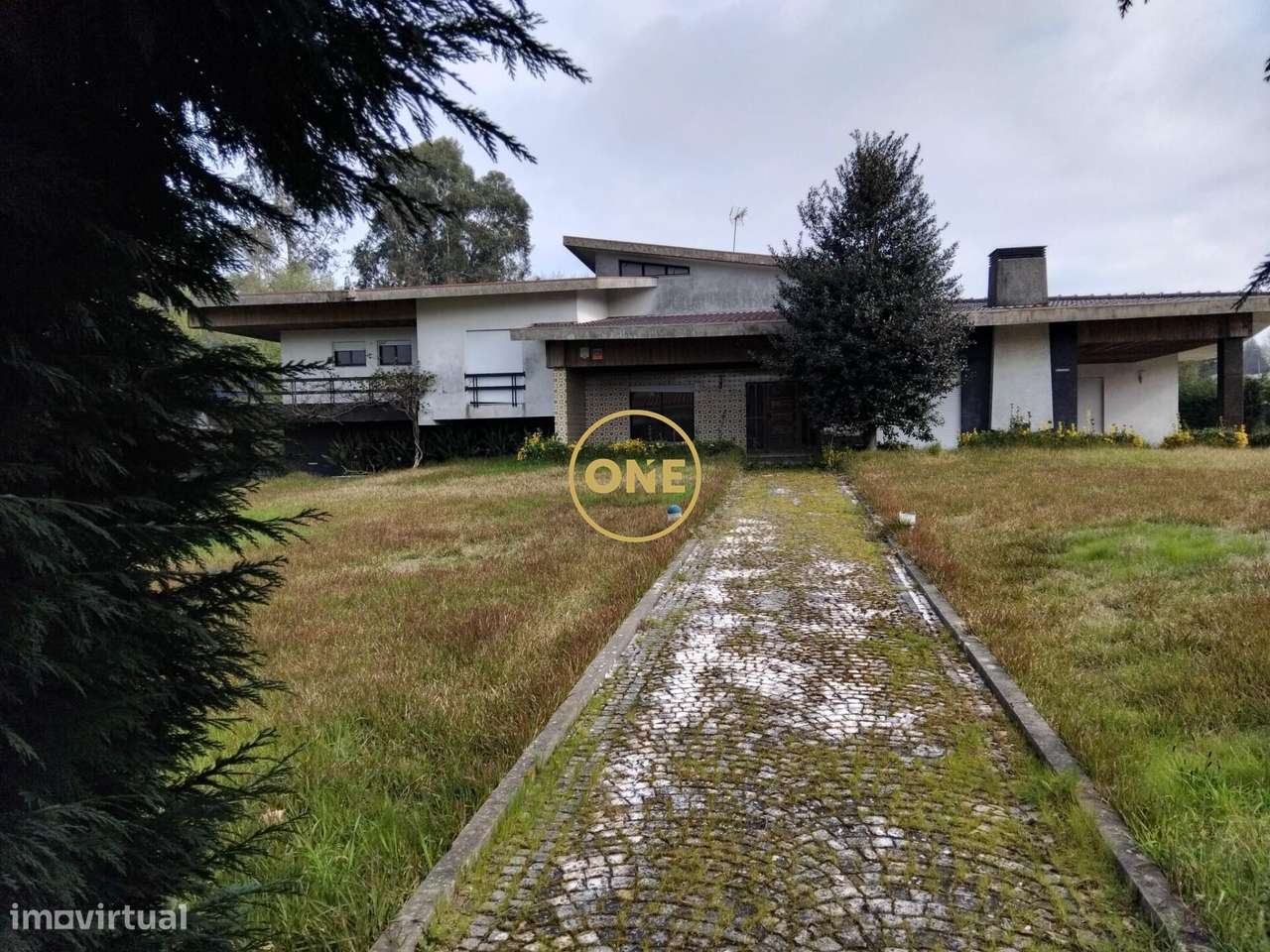 Moradia T5 e Armazem - Grande imagem: 3/5