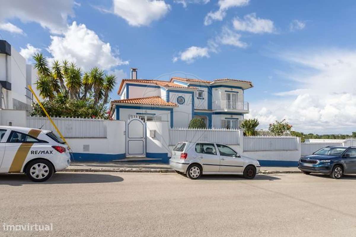 Moradia T6 para venda - Grande imagem: 2/46