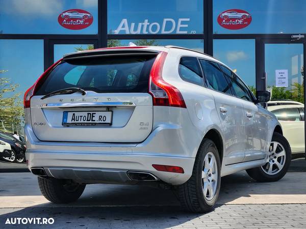 Volvo XC 60 - 4