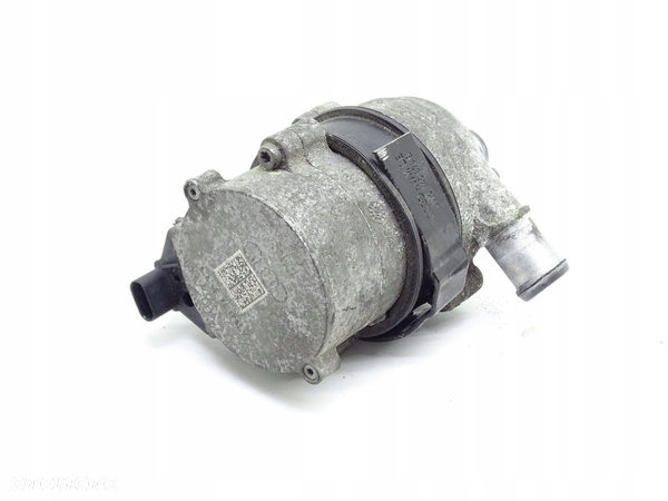 DODATKOWA POMPKA WODY AUDI A4 B9 8W A5 F5 2.0 TDI 4H0965567A - 2