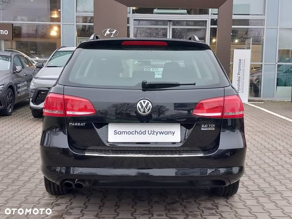 Volkswagen Passat 2.0 TDI Trendline - 8