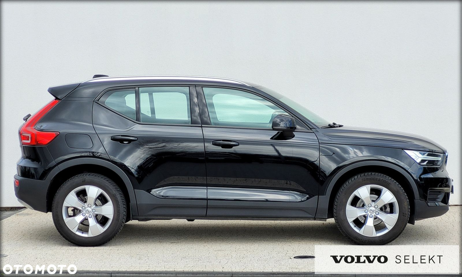 Volvo XC 40 T3 Momentum - 4