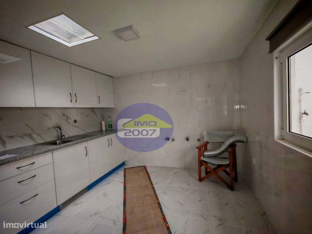 Moradia com 3 frações independentes-30