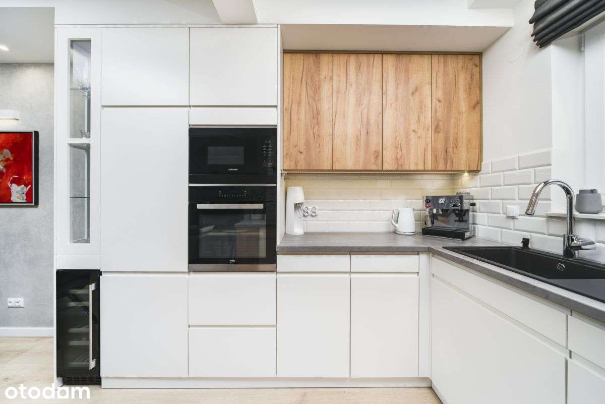 Kompaktowy dom miejski przy Zakrzówku-19