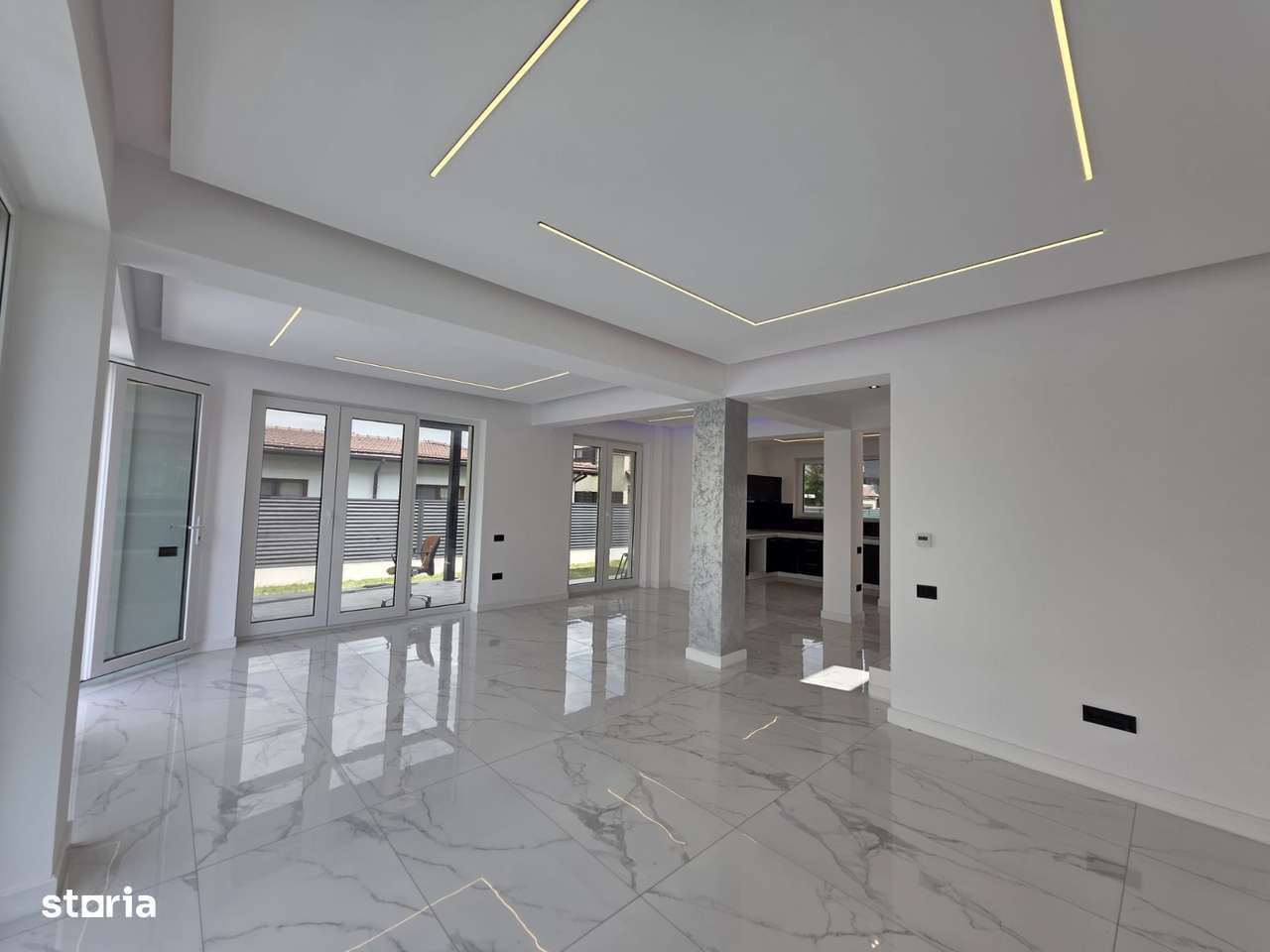 Vilă Individuală cu Piscină în Otopeni COMISION 0!-5