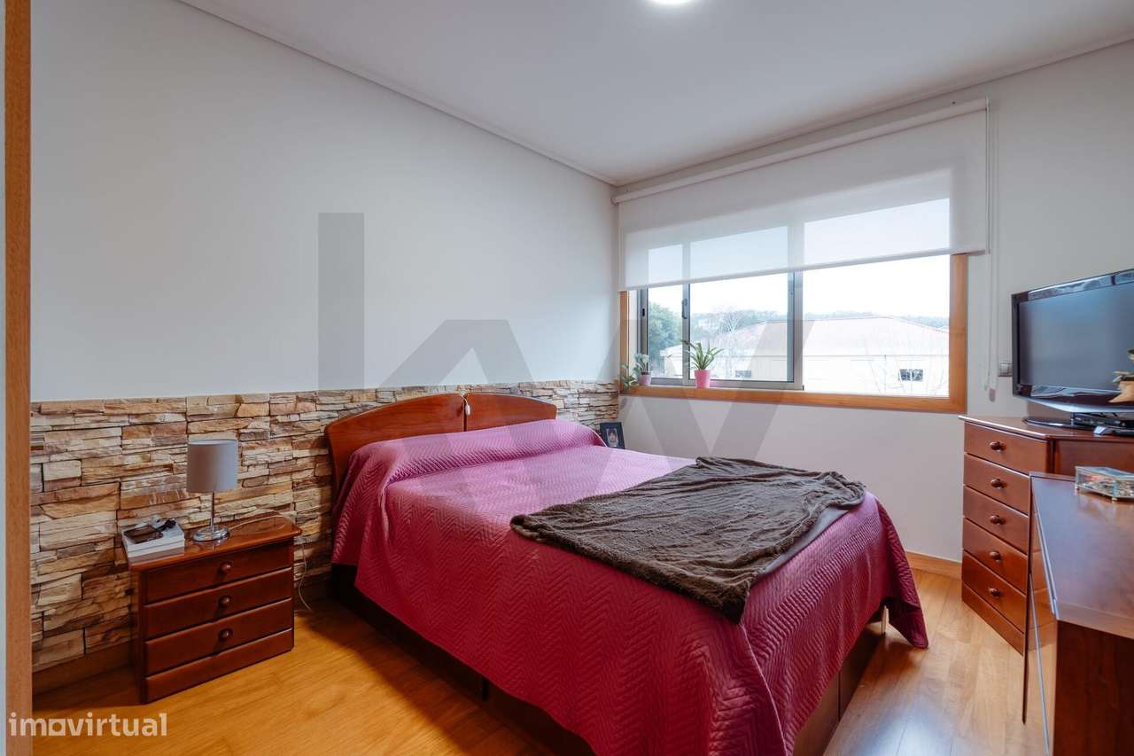 Apartamento T4 Exclusivo | 165 m2 | 4 Varandas + Garagem | Zona do Cav - Grande imagem: 5/20