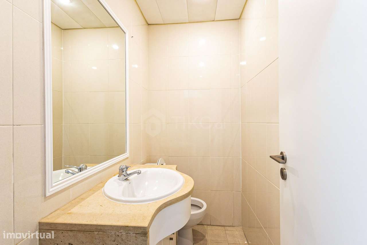 APARTAMENTO T2 NO MESMO PRÉDIO DO SHOPPING SPACIO | OLIVAIS – LISBOA-23