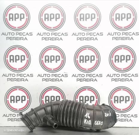 Tubo admissão turbo Kia Ceed de 2011 1.6 CRDI. referência 28138 - 1M250. - 1