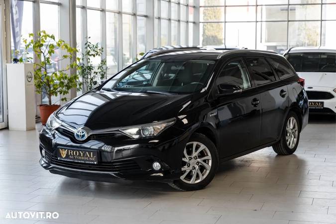 Toyota Auris 1.8 VVT-i Hybrid Automatik Touring Sports Executive - 1