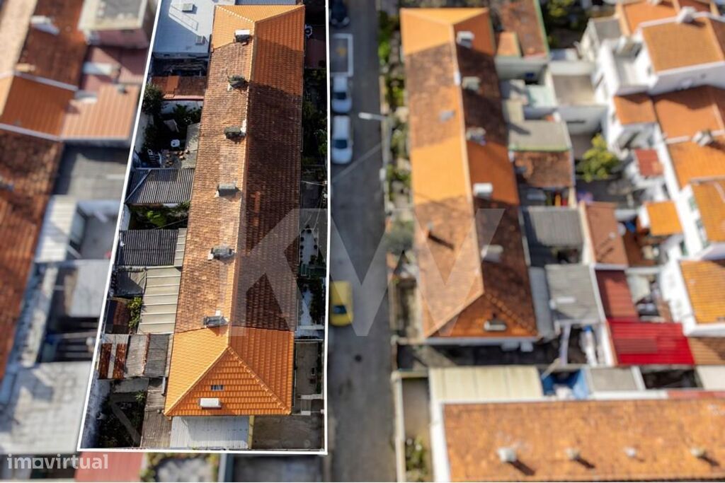 CONJUNTO DE 7 MORADIAS PARA VENDA - VILA NOVA DE GAIA (ZONA DOS CEDROS