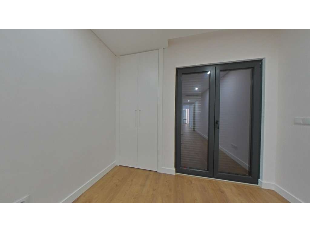 Apartamento de Luxo T3 novo em Montijo-30