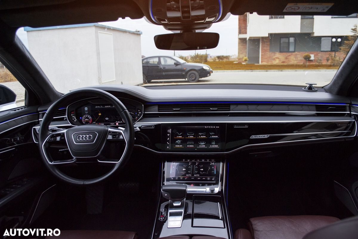 Audi A8 55 TFSI quattro tiptronic - 12