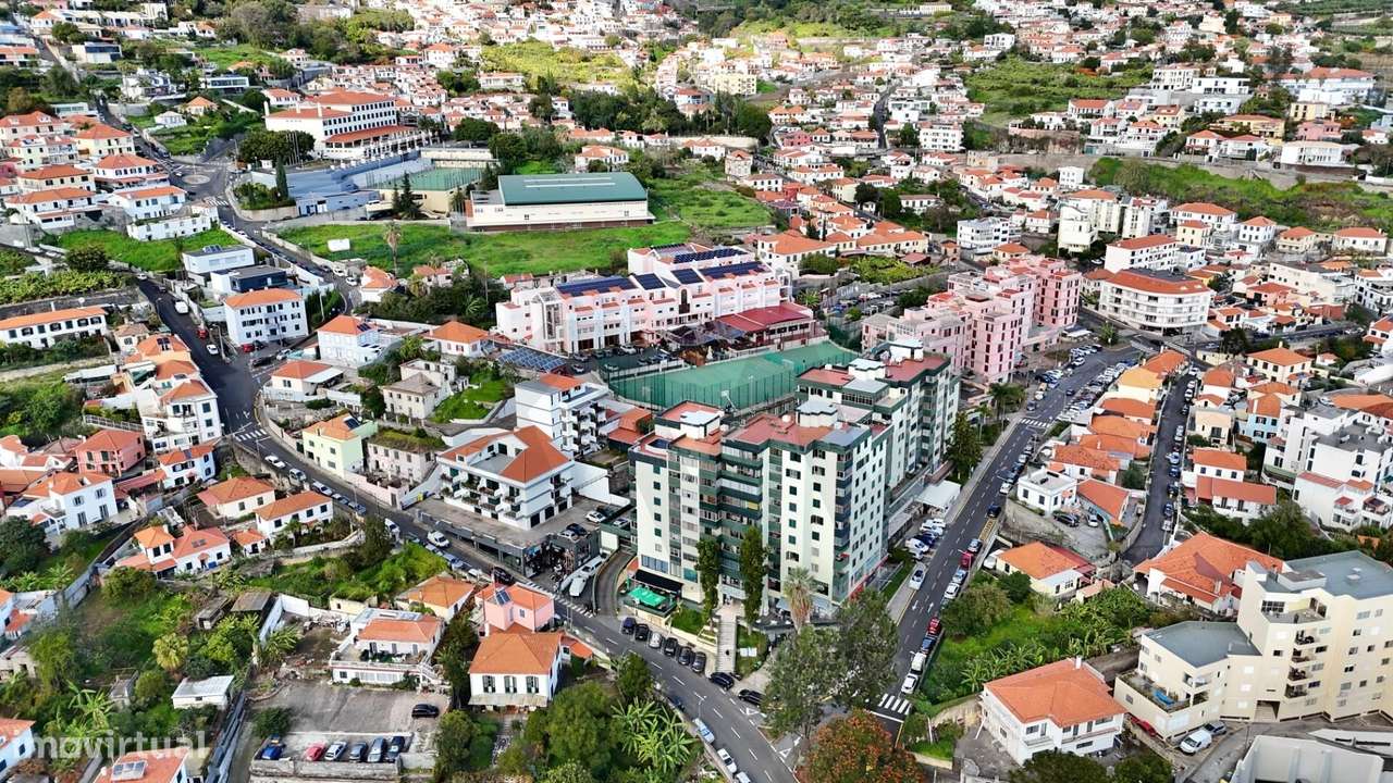 Espaço Comercial nas Galerias Dom João R/C | Imaculado Coração Maria, - Grande imagem: 2/16