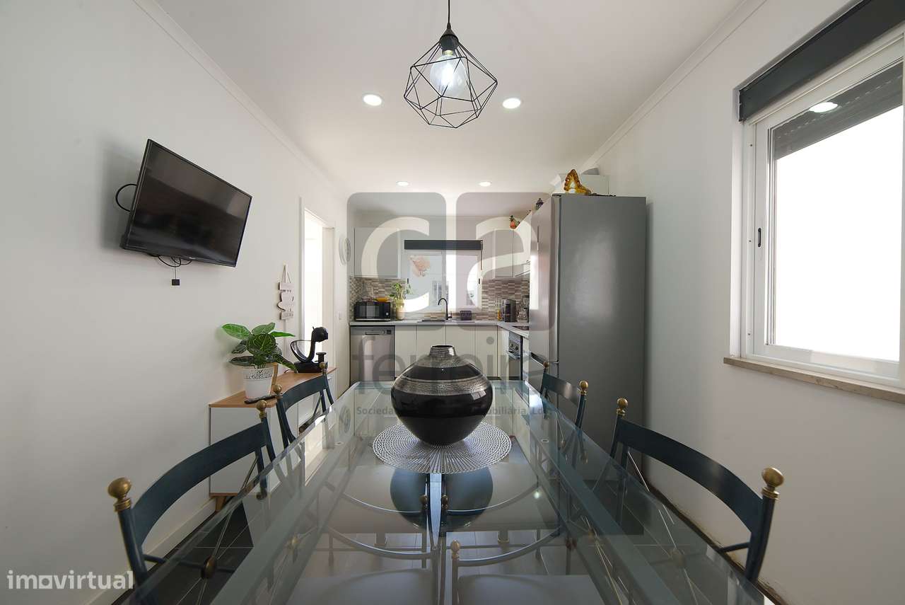 Moradia T3 Totalmente Remodelada em Almeirim-17