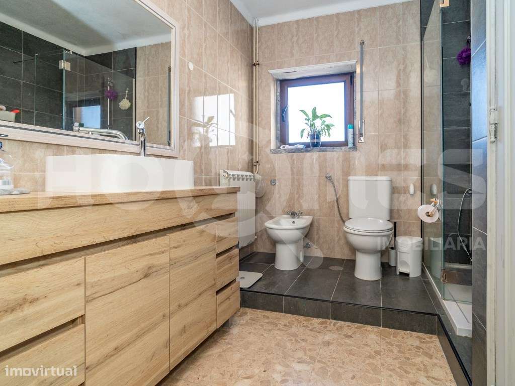 T3 + Sótão | Abadias | Terraço | Boas Áreas | Luminosidade-8