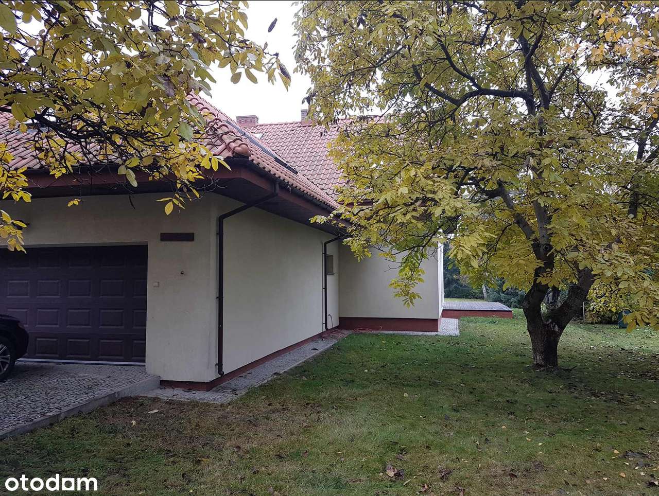 Przestronny dom z garażem i pięknym  ogrodem - bezpośrednio - Pełny obrazek: 5/20