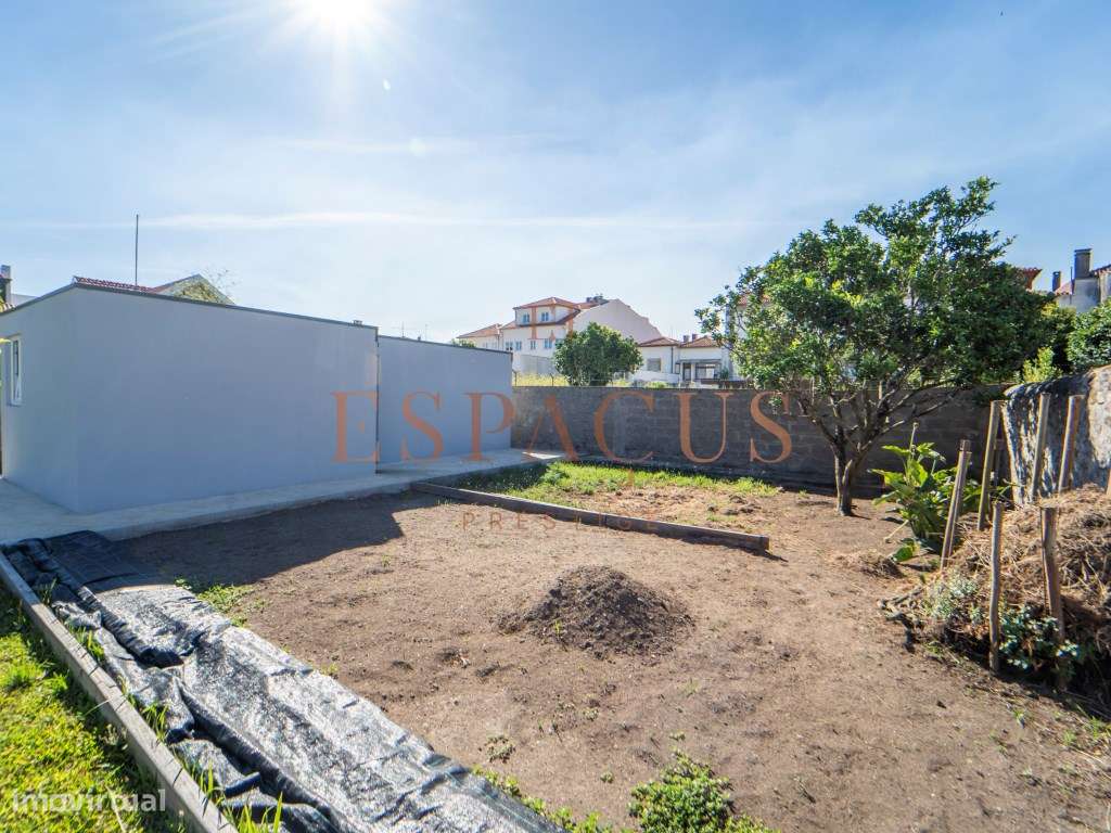 Moradia T3 em Banda no Coração de Viana do Castelo-41