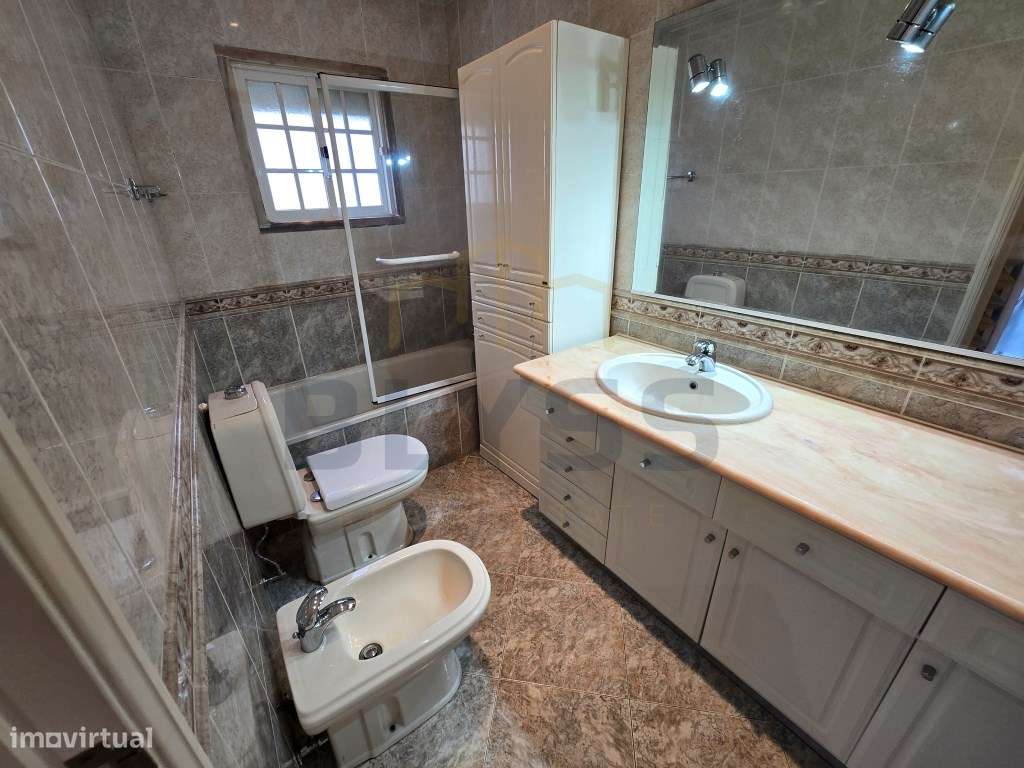 Apartamento T3 com Varanda Panorâmica e Arrecadação na Mealhada, Lo...-24