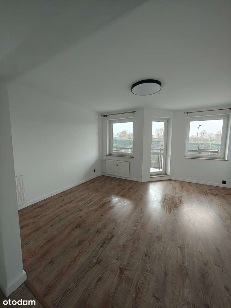 Apartament 4 pokoje z balkonem Politechnika Śląska-5