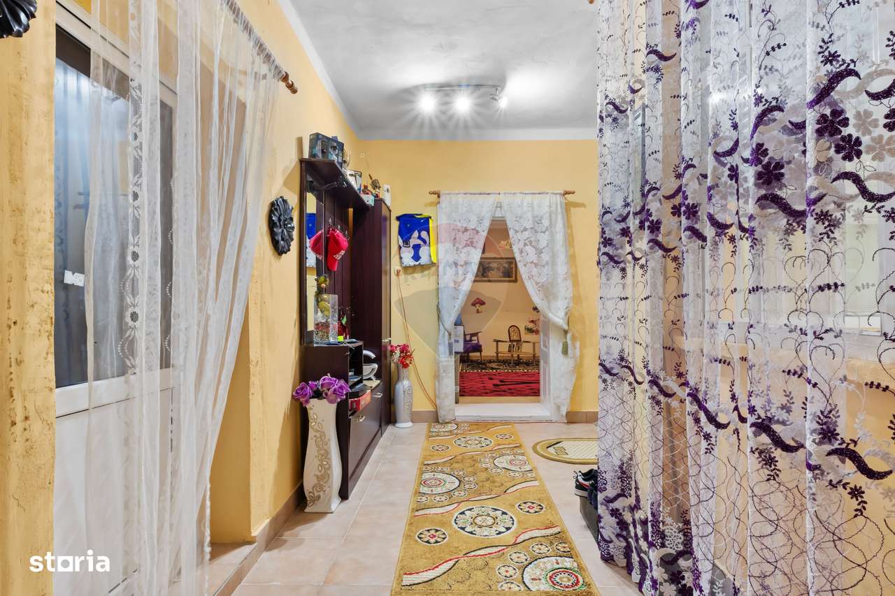 Casă cu teren 1222mp de vanzare in Nadab Judetul Arad - Imagine principală: 4/19