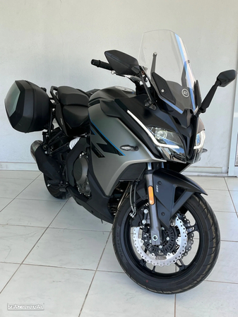 CF Moto GT 650 TOURING - 1