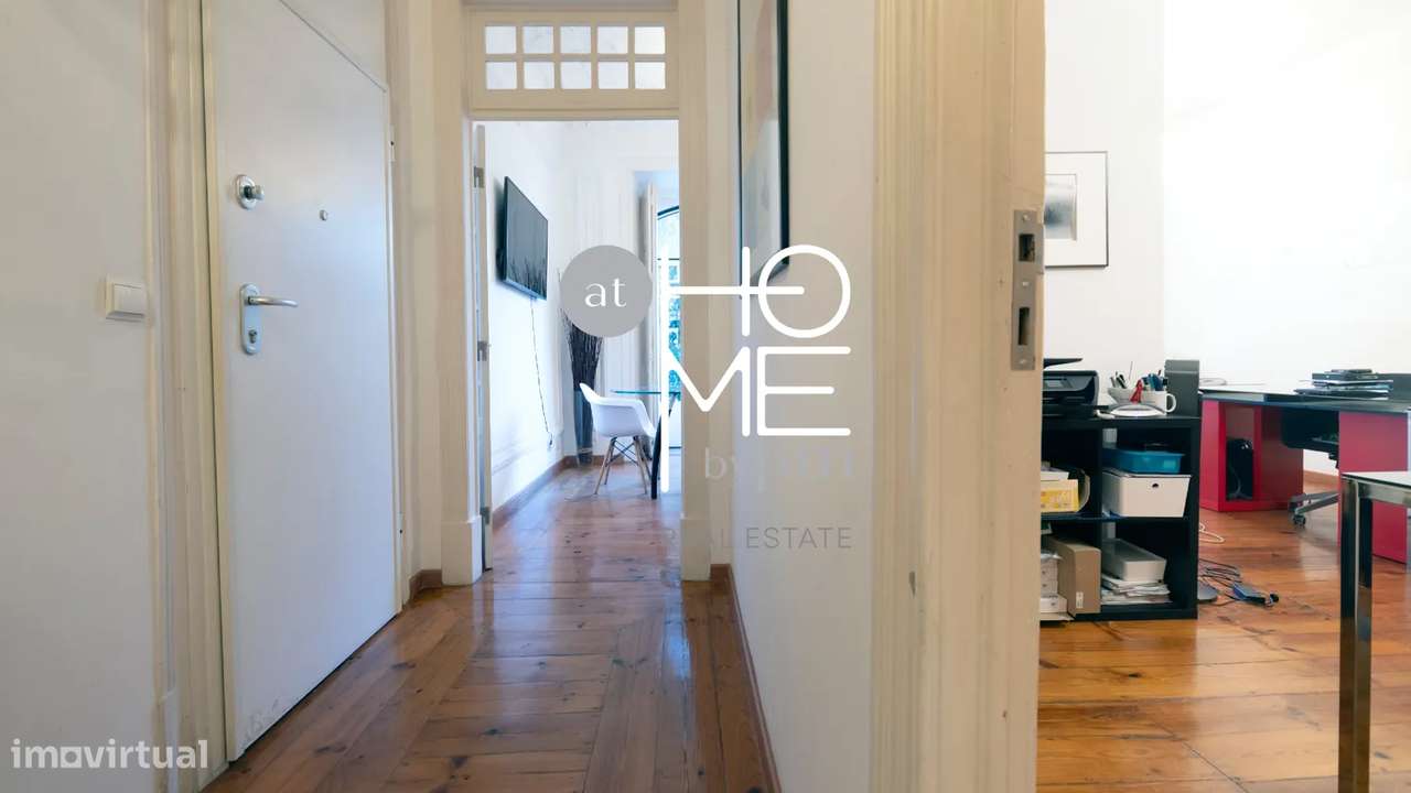 Av. Luís Bívar | T3 + 1 de charme em Lisboa-13