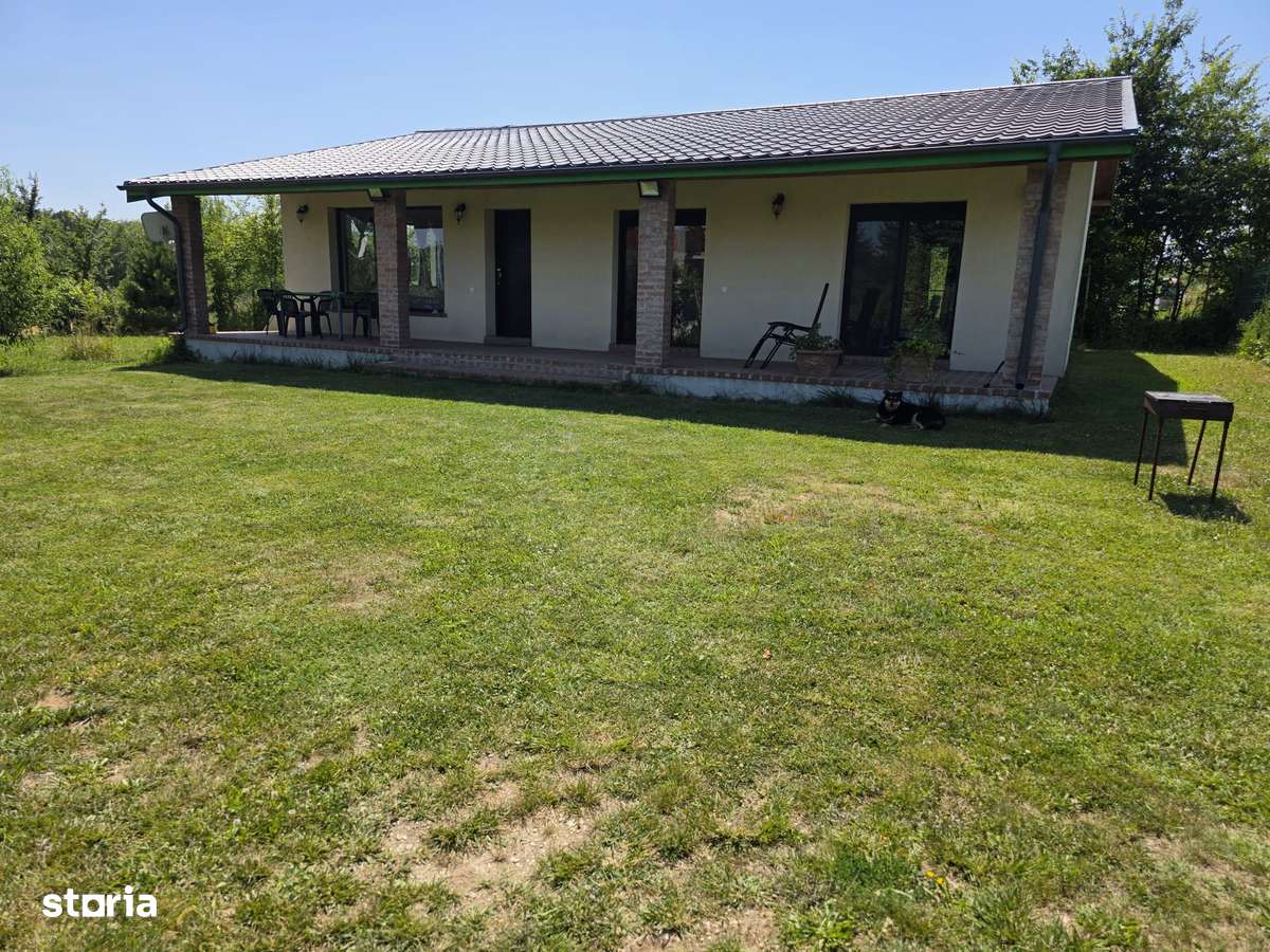 Casa în stil toscan Ciolpani-0