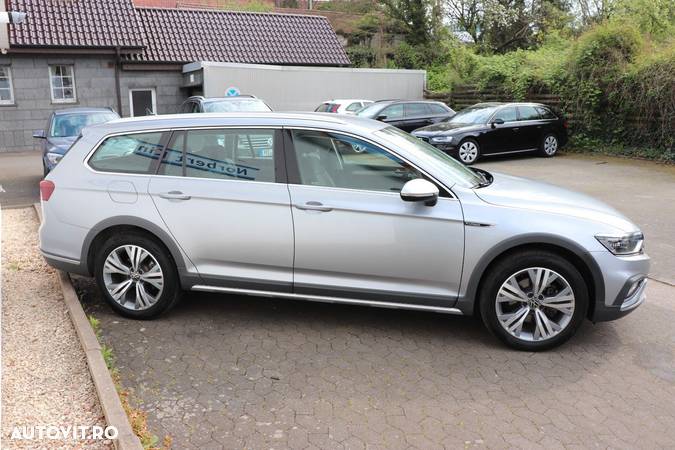 Volkswagen Passat Alltrack - 4