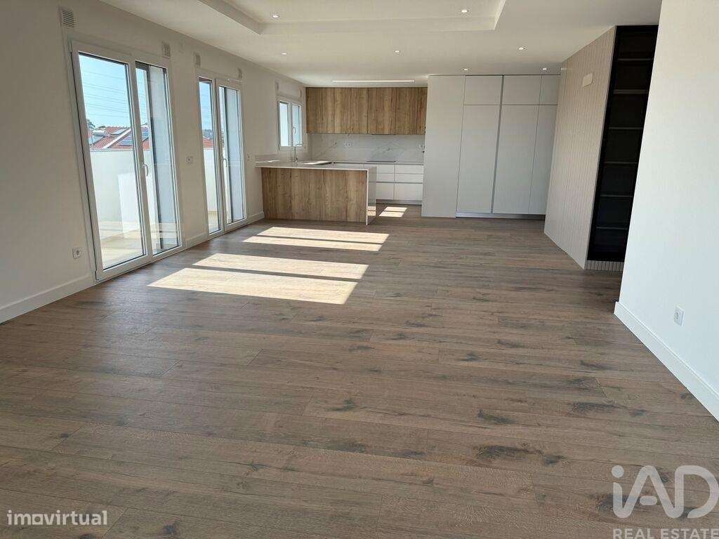 Apartamento T3 em Laranjeiro e Feijó de 159,00 m2 - Grande imagem: 3/29