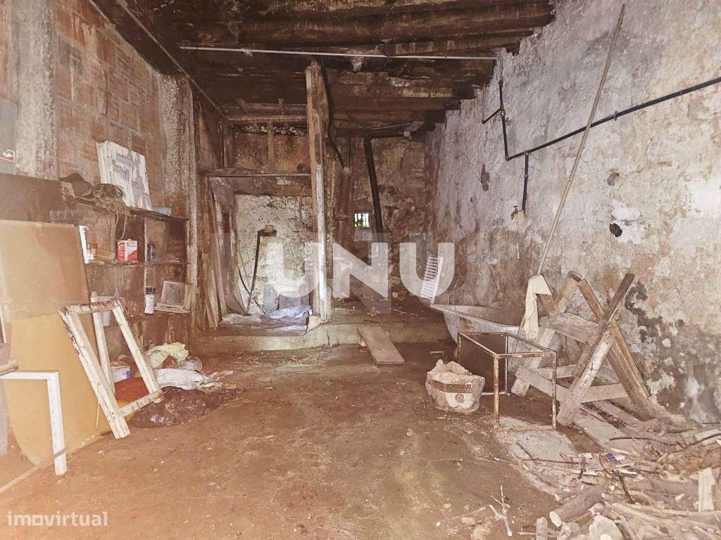 Moradia T5 - Pleno Centro Histórico de Viseu-28