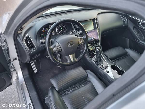 Infiniti Q50 Q50S Hybrid Sport - 17