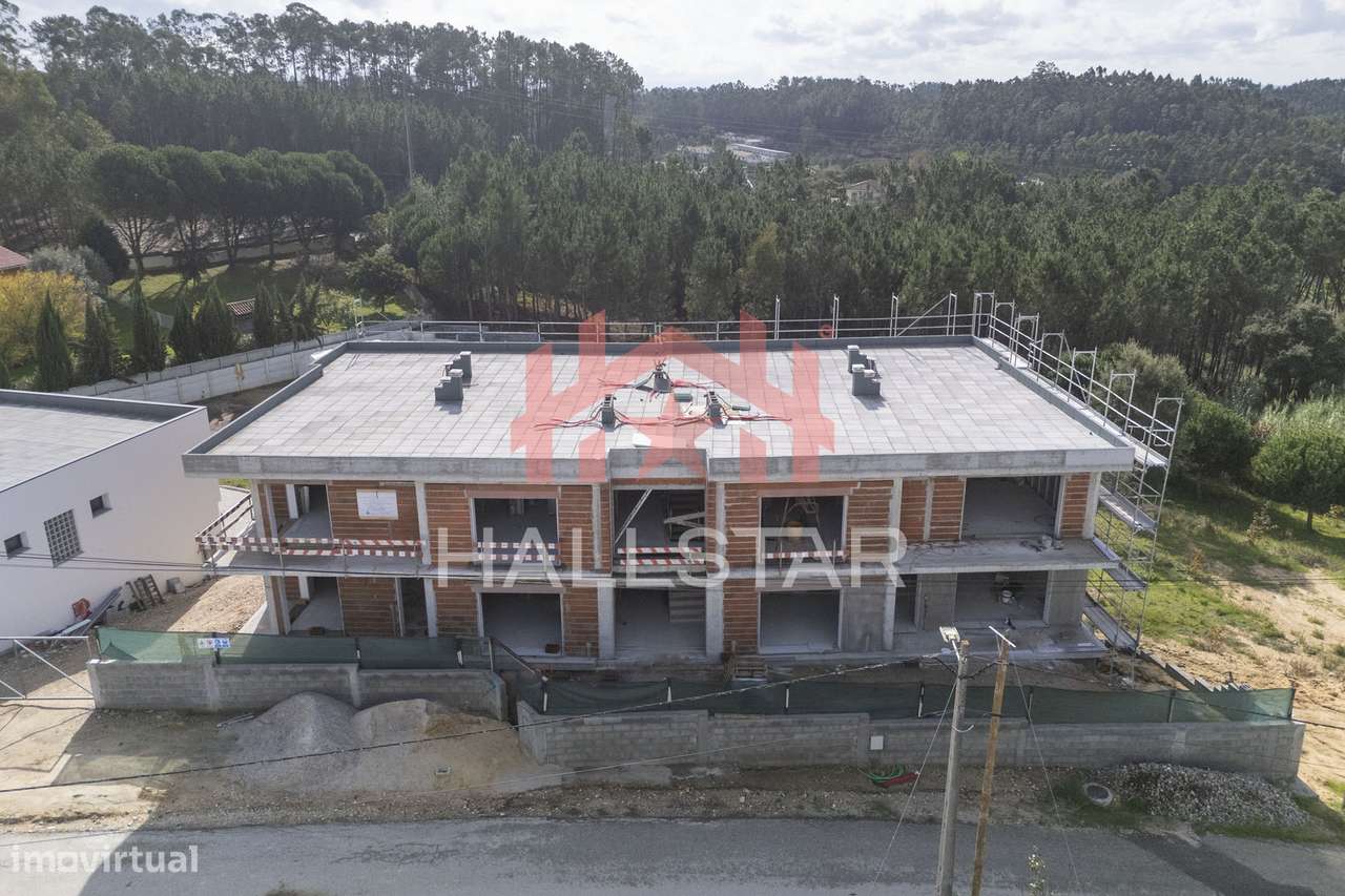 Apartamento T3 / Condomínio Fechado Vale dos Vidoeiros / Leiria-9