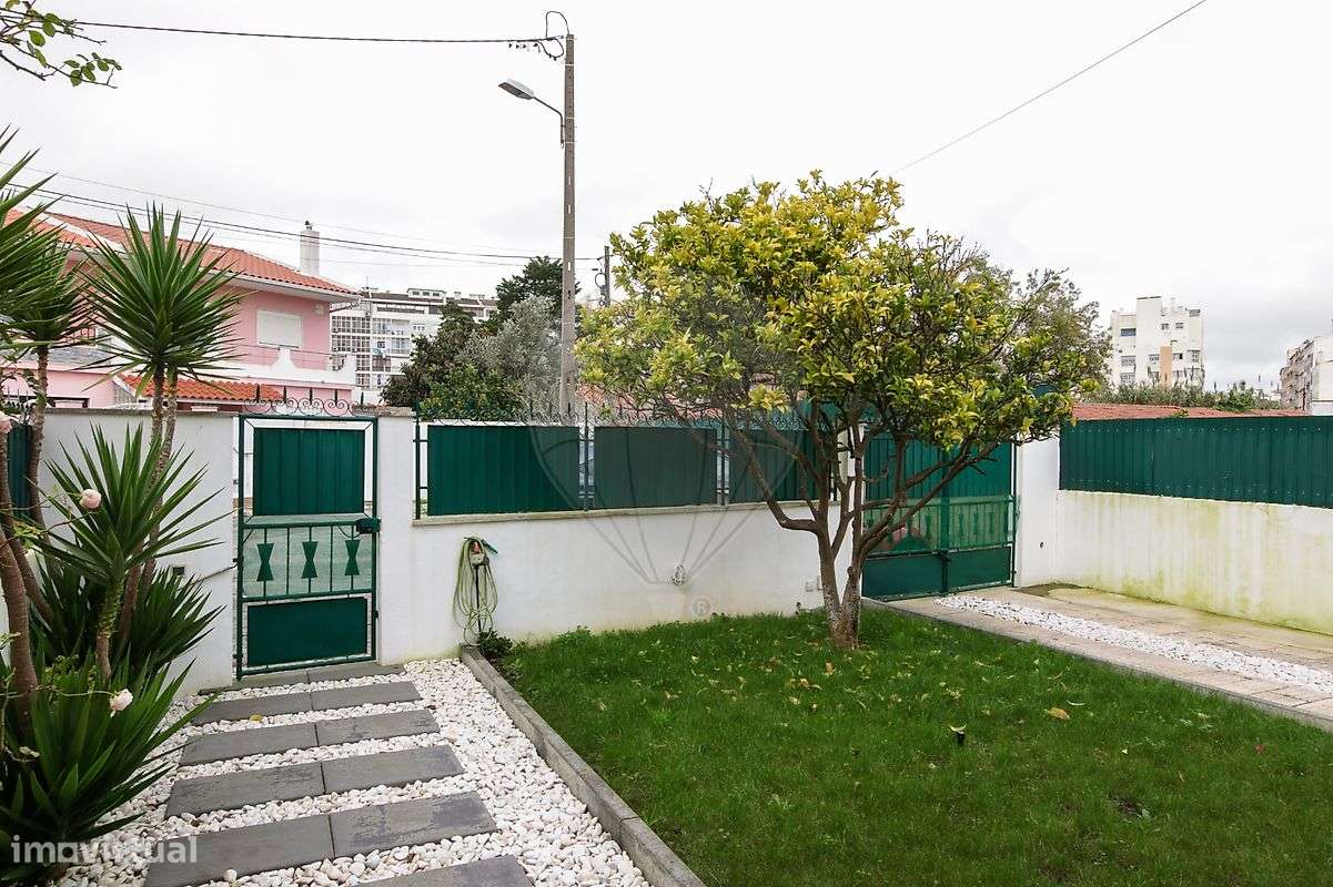 Moradia T4 para venda-33