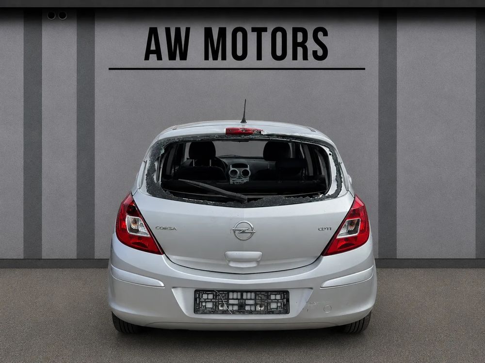 OPEL CORSA 2014