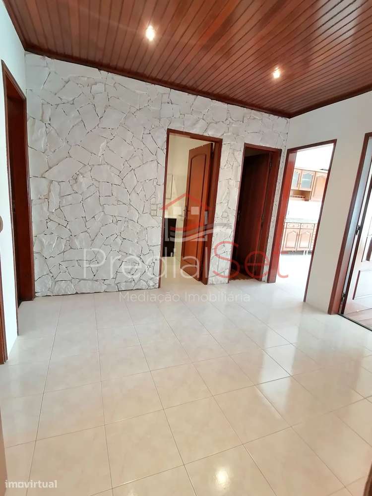 Apartamento T2 - Centro do Pinhal Novo-3