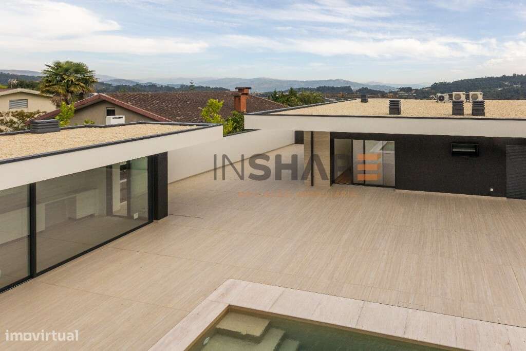 Moradia Individual T4 - Nevogilde - Vila Verde - Braga-14