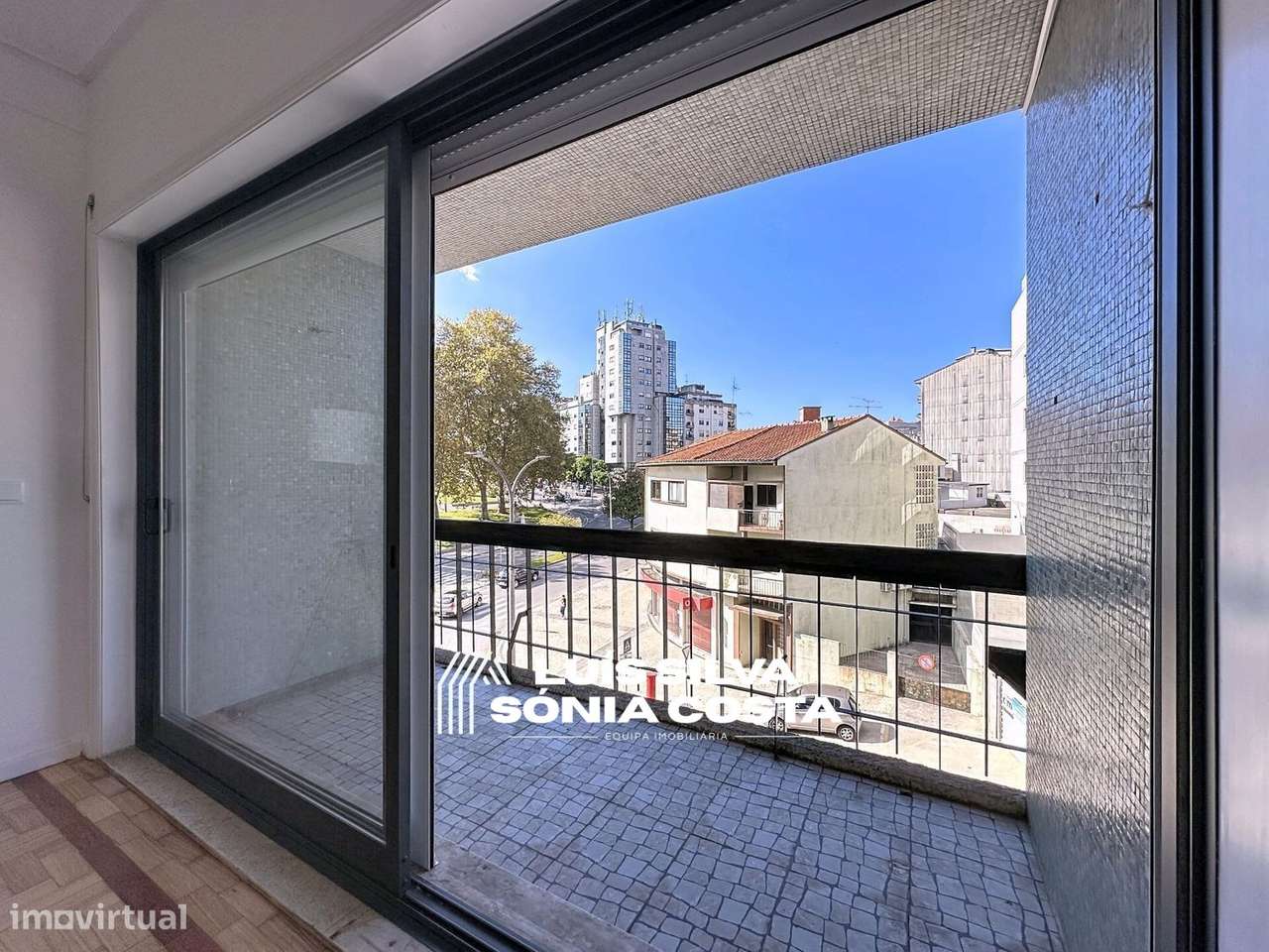 Apartamento T4 à venda na Rua Camilo Castelo Branco, 12 - Grande imagem: 4/46