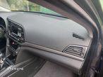 Hyundai Elantra 1.6 Comfort - 22