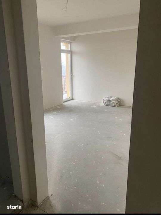 Apartament 66 mp utili +balcon , etaj intermediar , centru Gilau - Imagine principală: 3/5